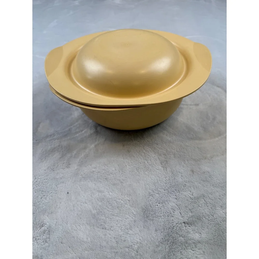 Tupperware Vintage Beige Serving Bowl Set Made in‎ France 36544A-1